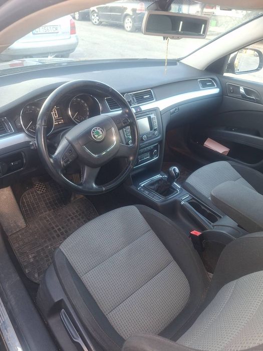 Skoda     superb