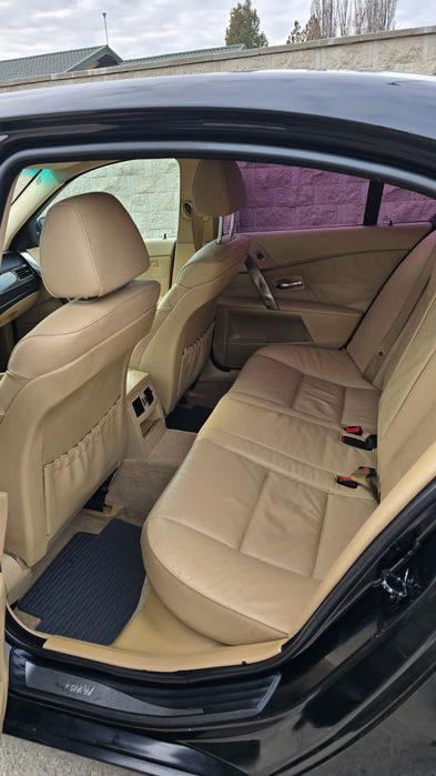 Vind sau schimb bmw 530 2005 in stare foarte bună acte la zi recent fa
