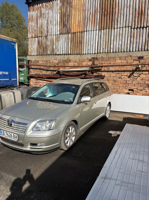 Тойота Авенсис Т25