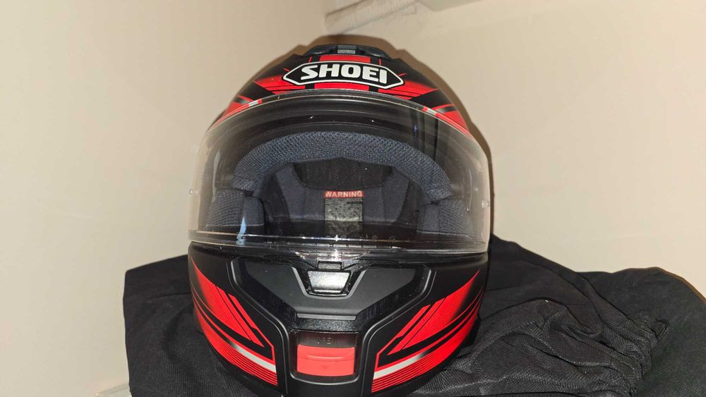 каска  SHOIE NEOTEC 3  нова XL