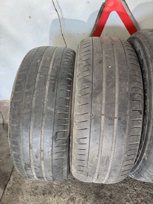 Продам шины 16 стояли на камри