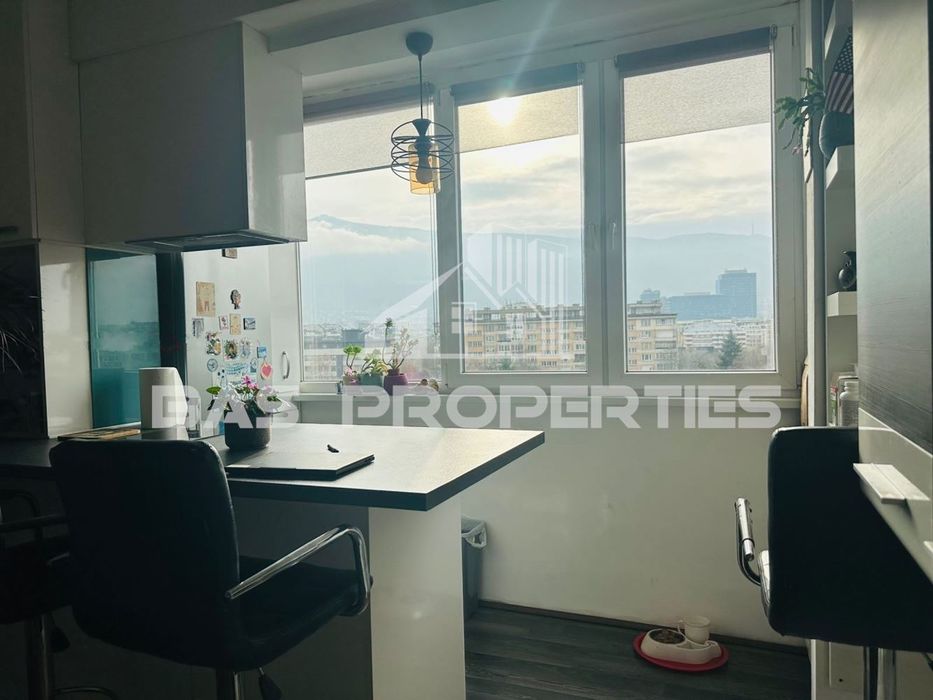 Продава се Двустаен апартамент в София, Гоце Делчев - 79 кв.м за 1737 €/кв.м - Снимка #2