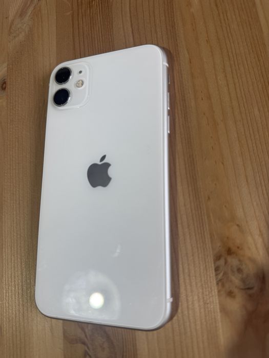 Vand iphone 11  128Gb White