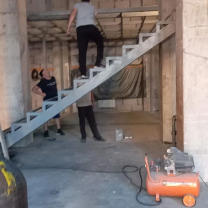 Антресольные этажи под ключ