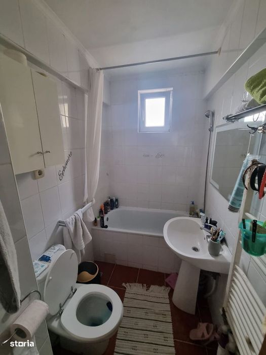Faleza nord-apartament 4 camere et 1 cu gaze