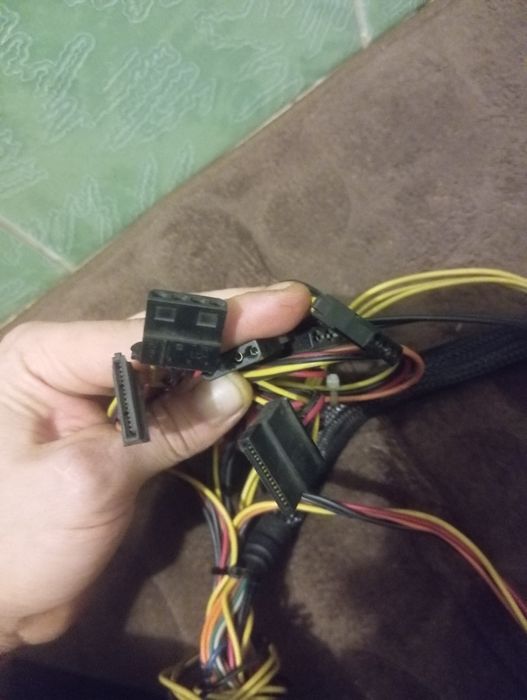 Блок питания на ПК HuntKey 450wat