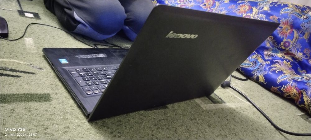 Ноутбук ienovo сатылады