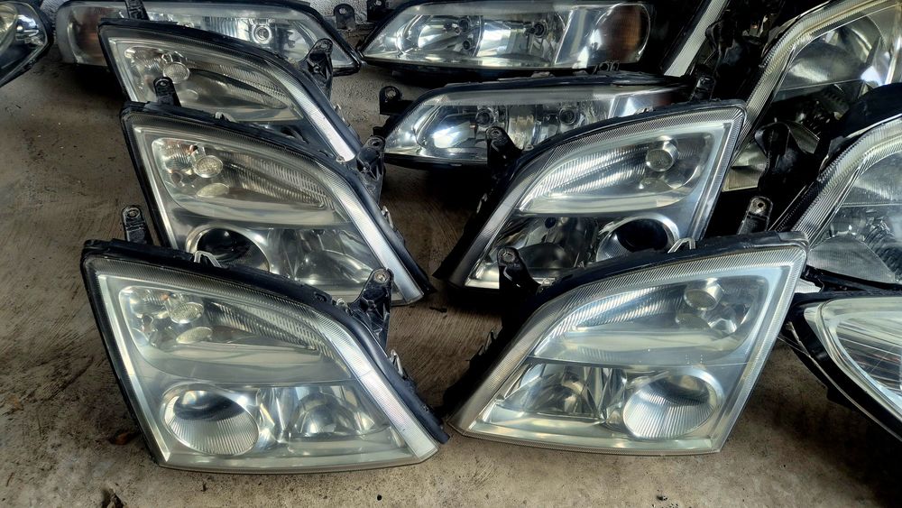 Фарове Опел астра вектра зафира мерива корса сигнум