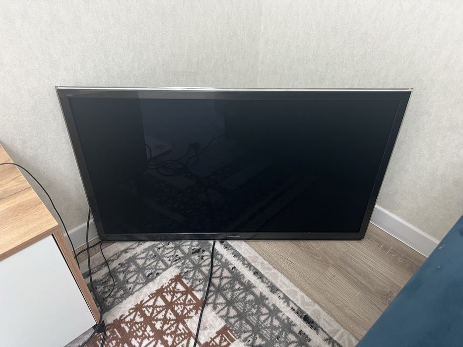 Panasonic VIERA TX-PR42ST50 — 42” плазменный Full HD телевизор