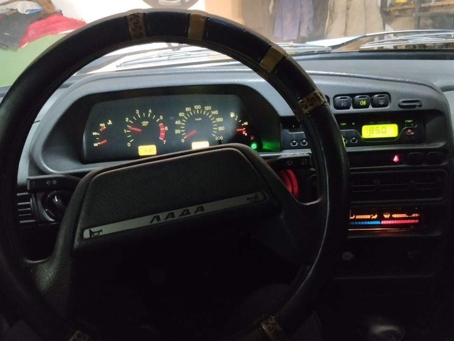 Продаю Ваз 2115 не большой торг