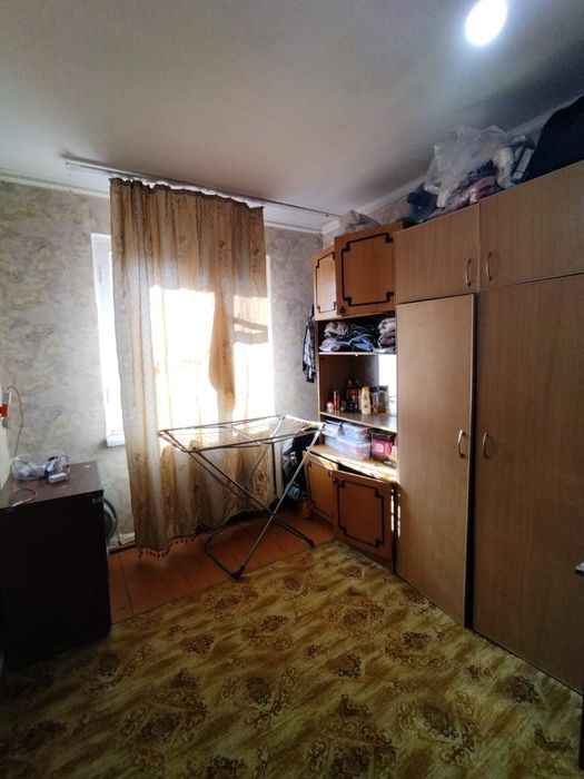 Продается 2х комнатная квартира в городе.