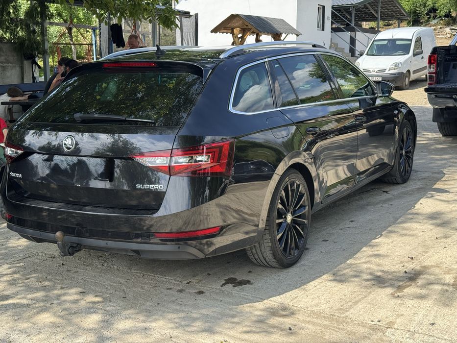 Fata completa bot skoda superb 3 2014-2019 2.0 tdi bara capota far full led