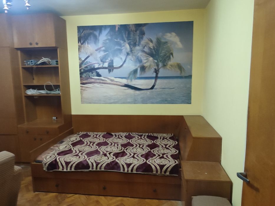 Продава се Двустаен апартамент в Враца, Квартал 103 - 68 кв.м за 4 €/кв.м - Снимка #2