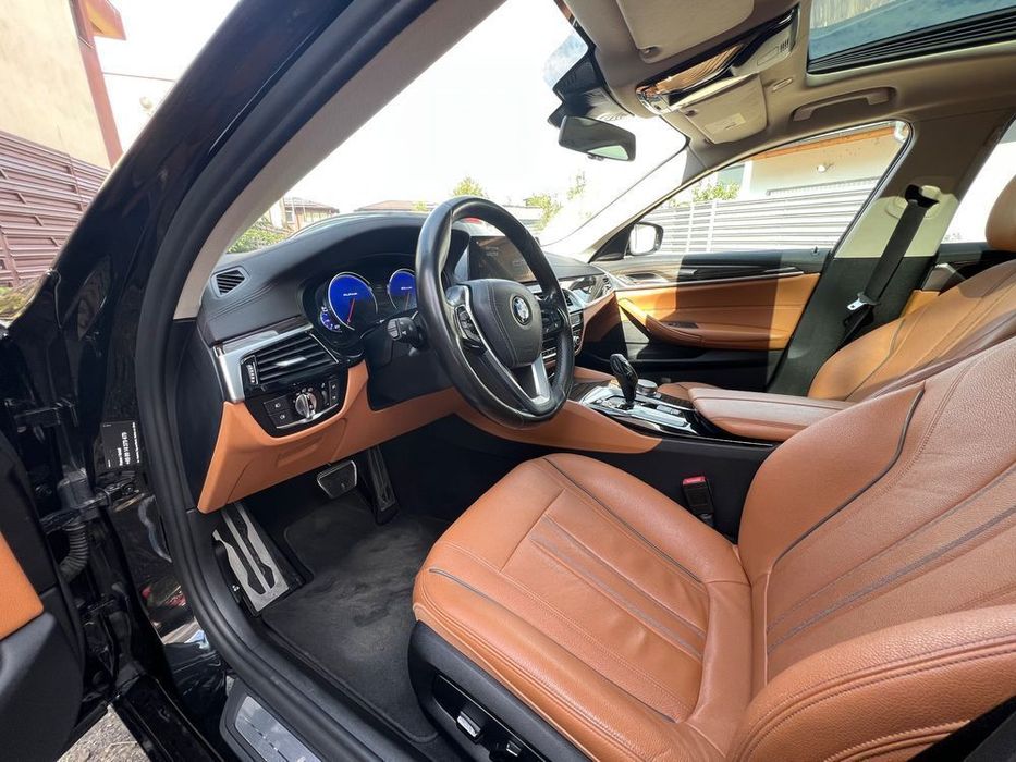 BMW Seria 5 Luxury Line