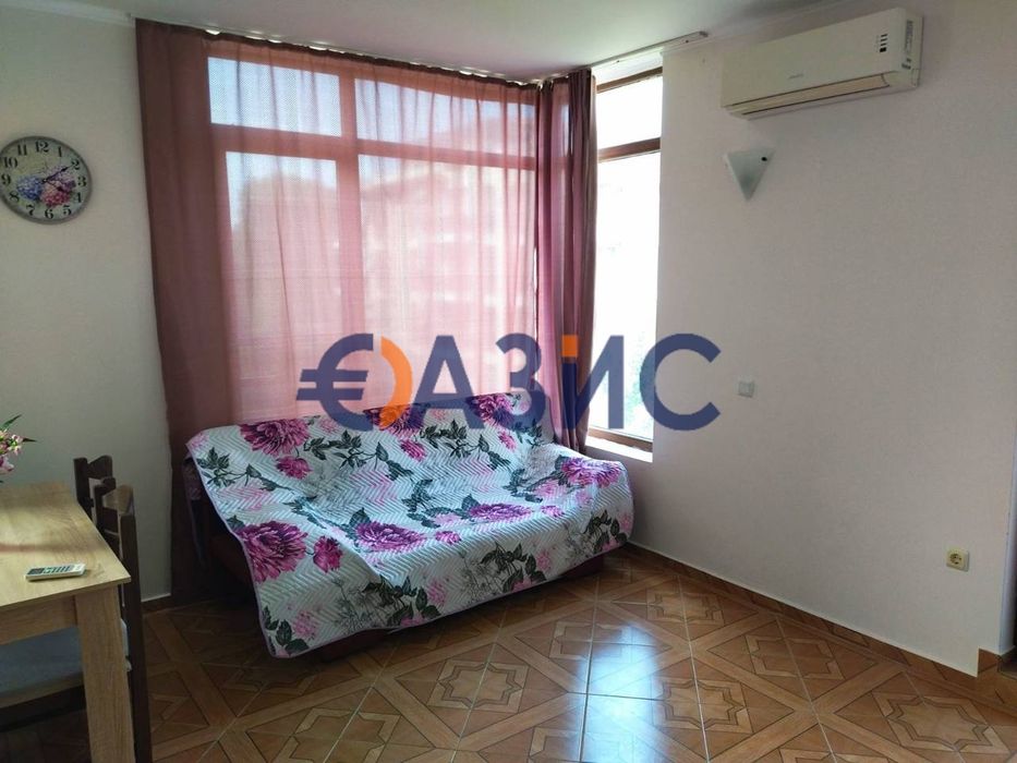 Апартамент с 1 спалня в комплекс Света Елена в Слънчев Бряг, България