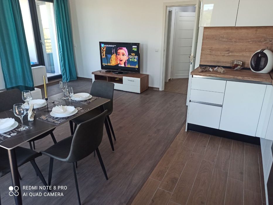 Дава се под наем Тристаен апартамент в Варна, м-т Боклук Тарла - 78 кв.м за 714 € - Снимка #2