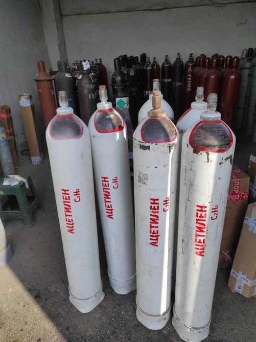 Ацетилен марка Б чистоты (99,1%), в 40 литровом баллоне 5 кг.
