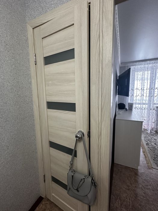 Продам кв двухкомнатная г Лисаковск