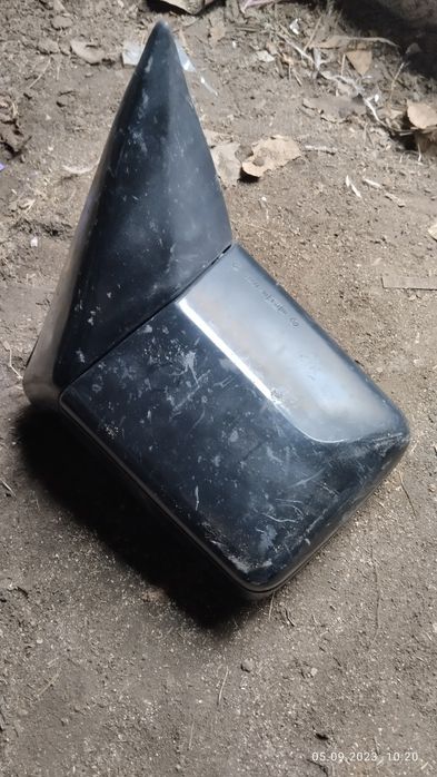 Зеркало мерс 190 продам