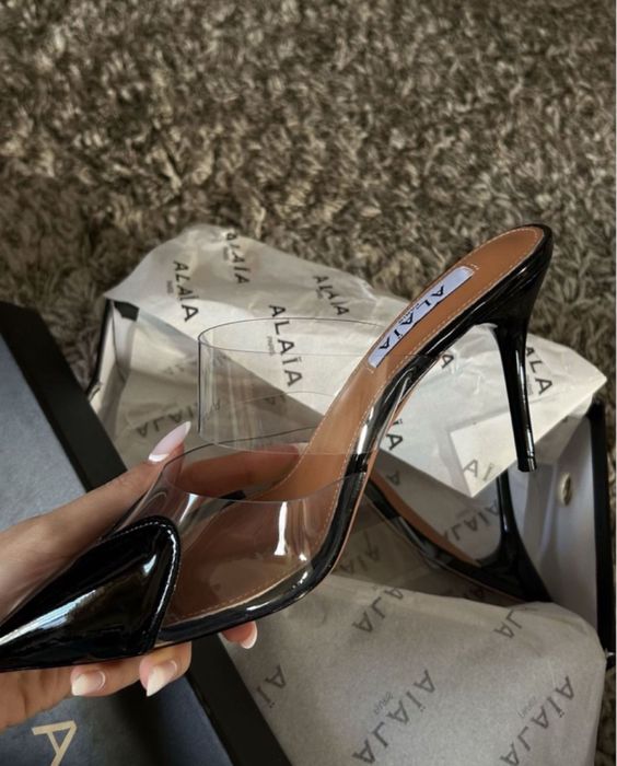 Pantofi Alaia Coeur piele pe comanda