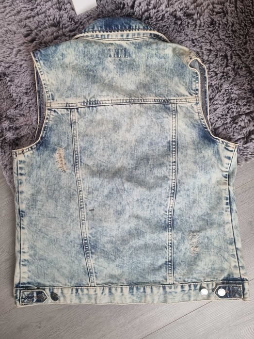 Vesta denim, noua, cu eticheta