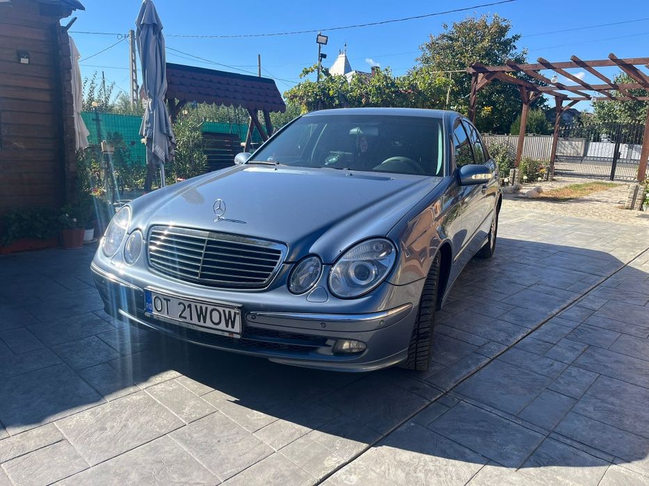 Mercedes E220 W211