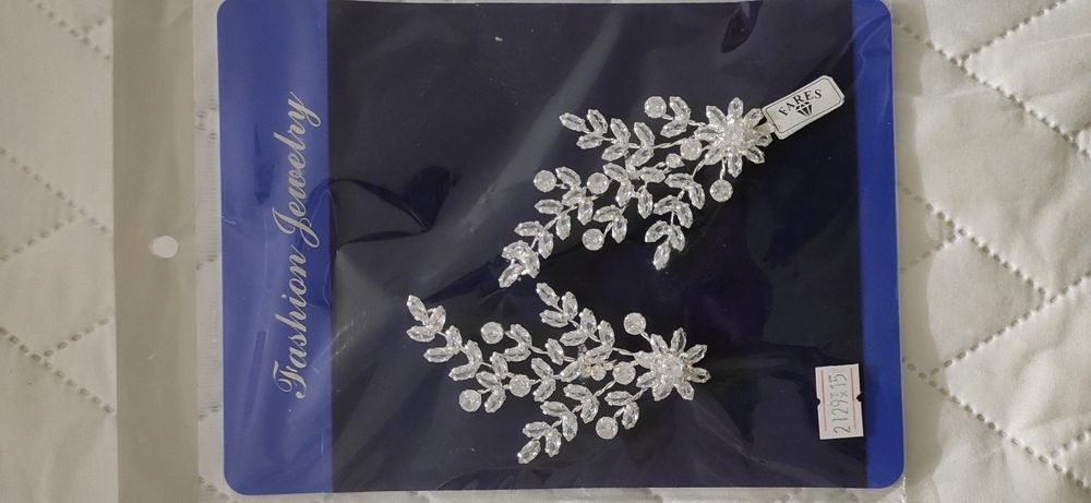 Vând bijuterii păr