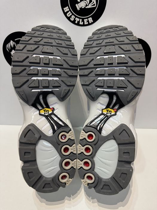 Маратонки NIKE AIR MAX PLUS TN .Номер 39