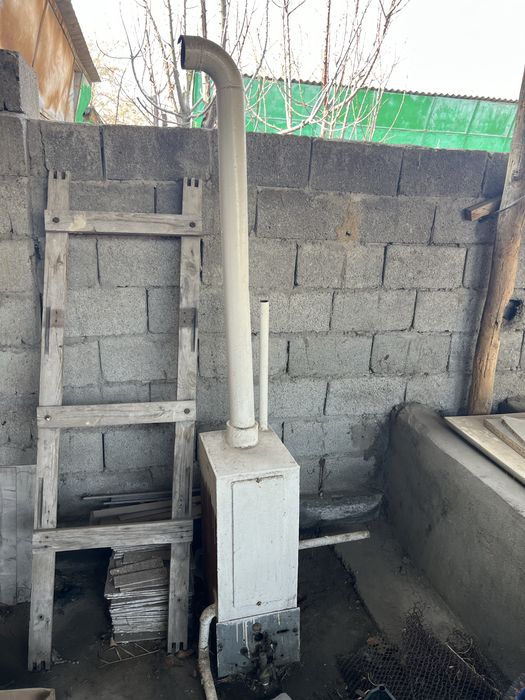 Продам гаховый котел напольный!