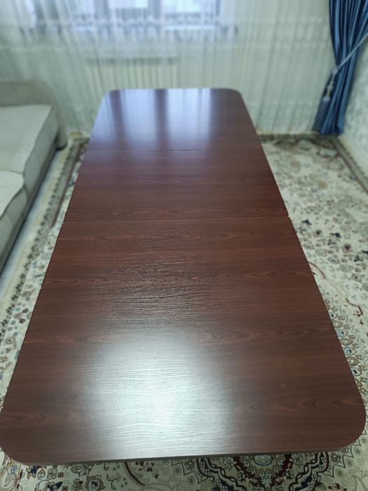 Продам гостевой стол (раскладной)