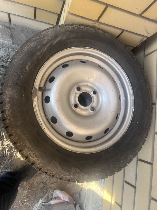 Продам покрышки со штампами