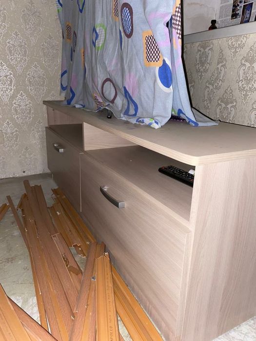 Тумба под телевизор