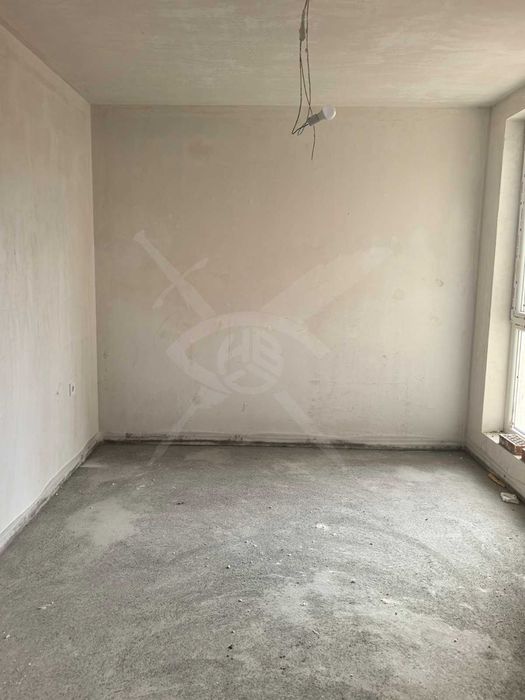 Продава се Тристаен апартамент в Пловдив, Тракия - 96 кв.м за 1532 €/кв.м - Снимка #1