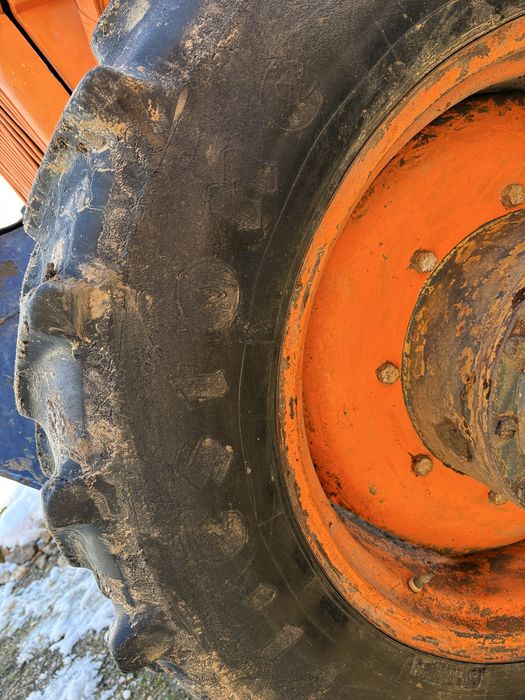 Vând cauciucuri Firestone impreuna sau separat