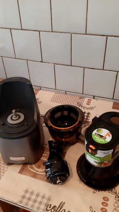 Соковыжималка Kenwood JMP80
