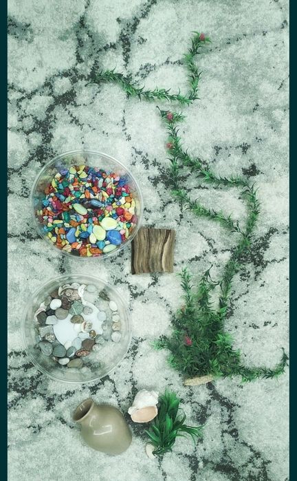 Продаётся аквариум со всеми аппаратами и рыбками