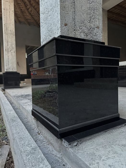 Летняя кухня барбекю цоколь гранит кафель брусчатка хизмати