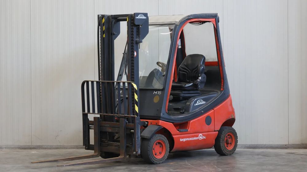 Linde H16T-03 Motostivuitor Linde H16T-03 GPL 1,6 tone capacitate 2.540 ore lucrate