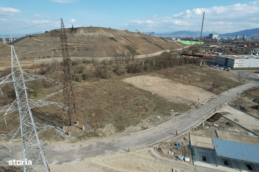 Teren Intravilan Coresi Parc Industrial - Tractorul