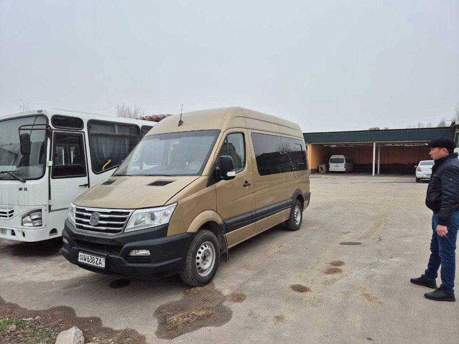 Микроавтобус Foton, Zhongtong