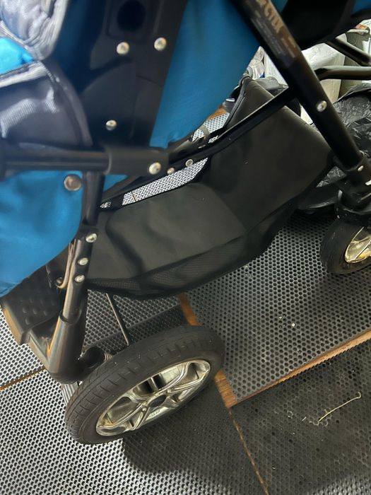 Продам коляску не дорого