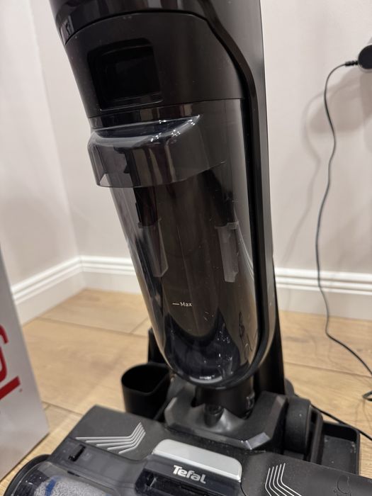 Пылесос Tefal X-Clean 4 черный