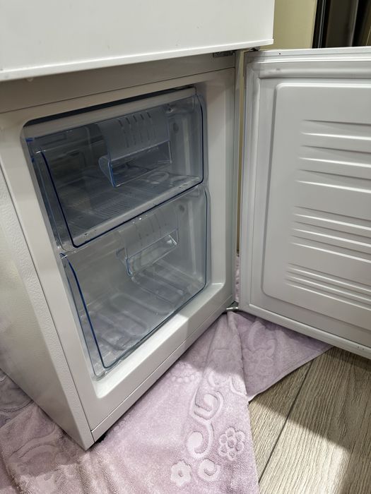 Продается холодильник ARG