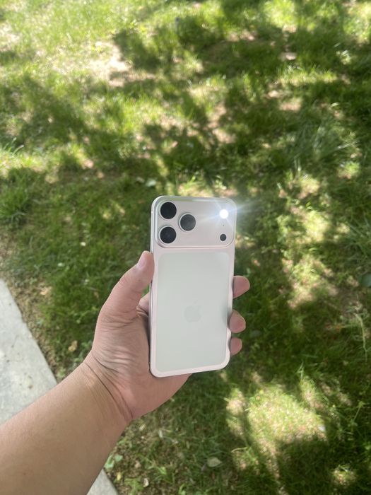 Iphone XS MAX  sotiladi LL/A.  Iphone 17 korpus