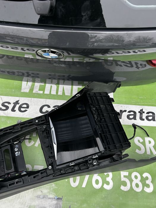 Capac scrumieră BMW G20