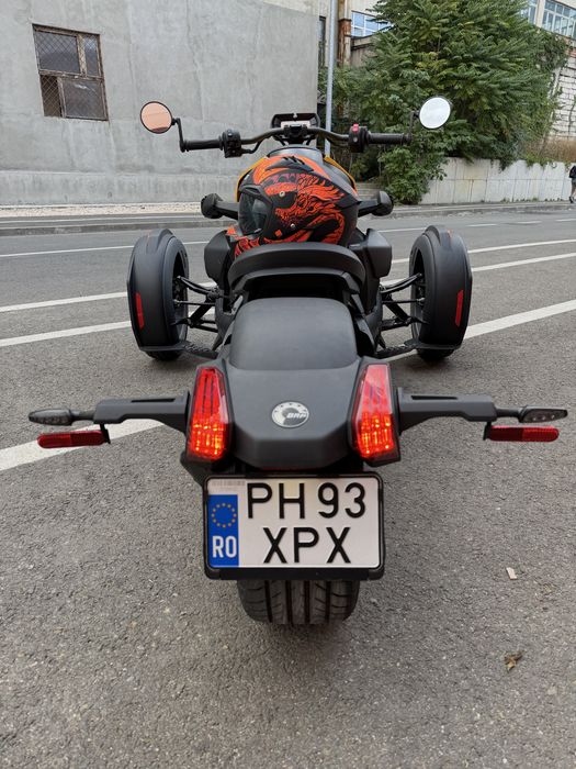 Can am  Ryker 900 /1500 km /garantie !