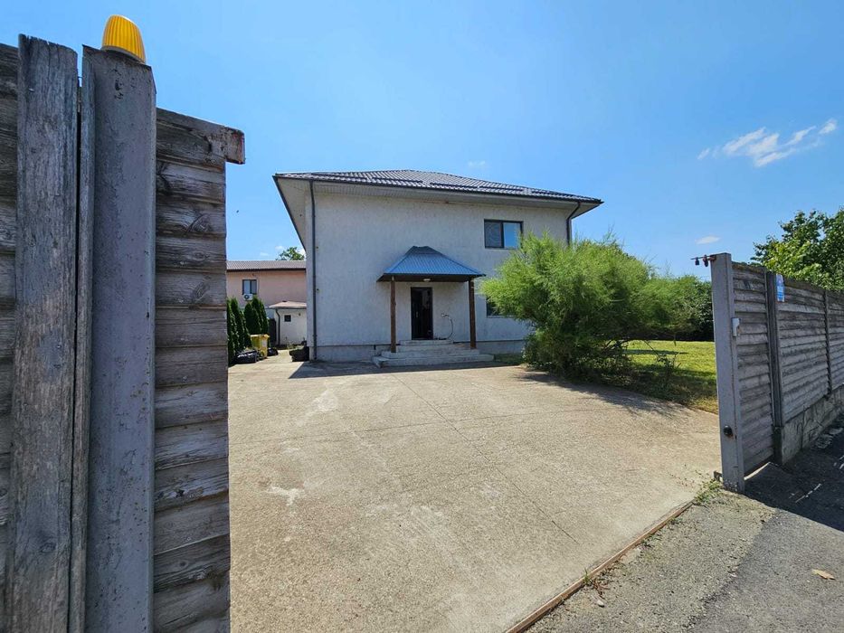 Casa Branesti - ( curte superba 600 mp)