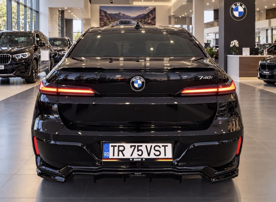 Bmw 740i benzina 2024 TV cinema usi electrice seria7 g70 cu 24.000km schimb variante