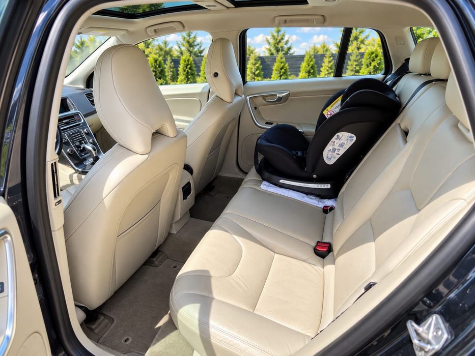 Volvo D60 Hybrid 285CP