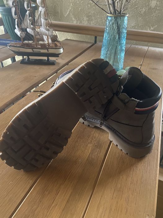 Обувки Tommy Hilfiger